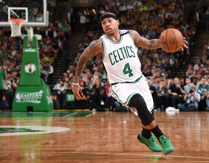 和两枚铜牌 和两枚铜牌